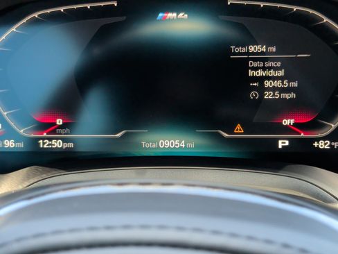 Used 2022 BMW M4 xDrive Competition w/ Executive Package AWD/4WD image 16