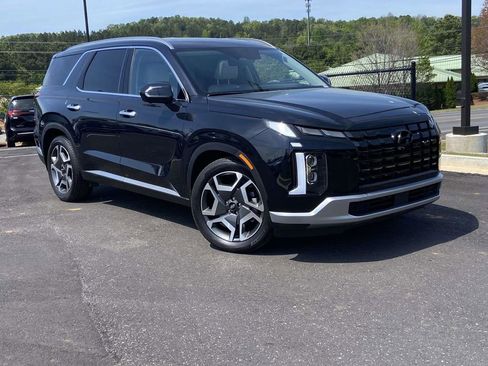 Used 2024 Hyundai Palisade Limited FWD image 1