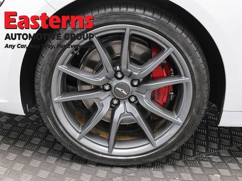 Used 2025 Genesis G70 2.5T RWD image 33