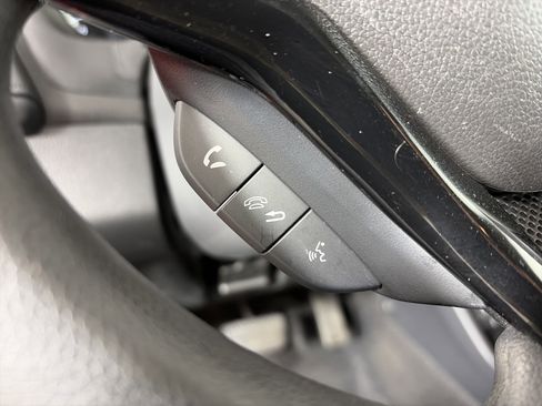 Used 2016 Honda HR-V LX image 27