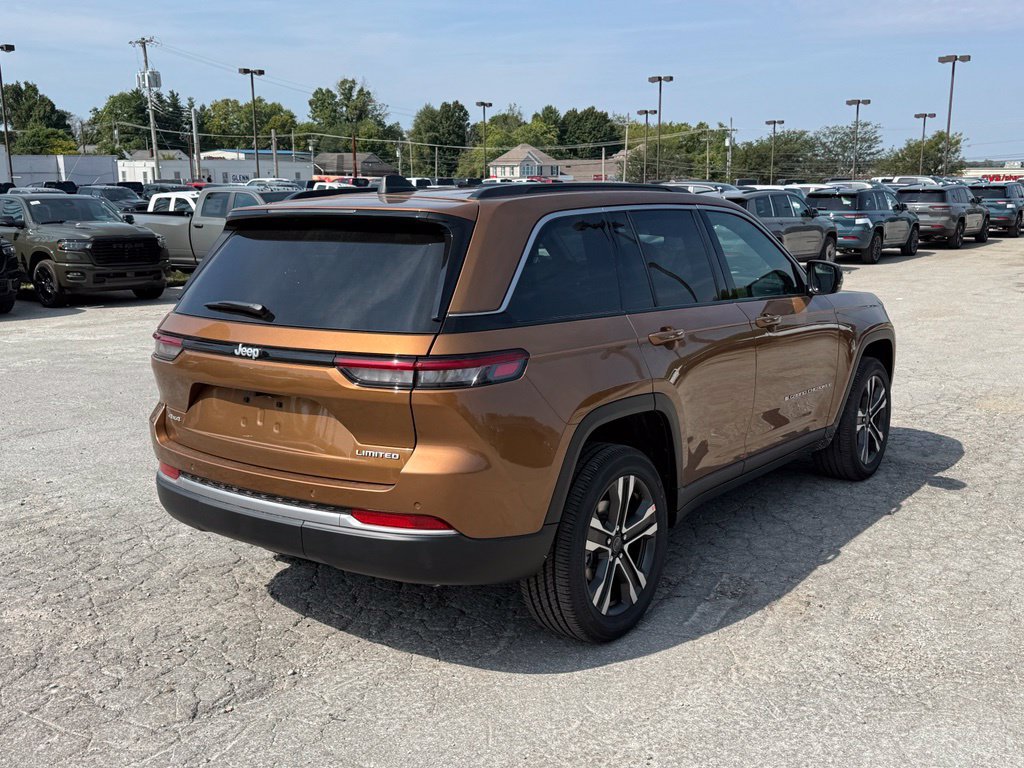 New 2027 Jeep Grand Cherokee Limited AWD/4WD image 6