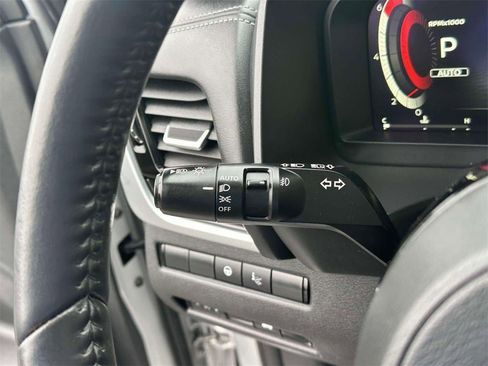 Certified 2021 Nissan Rogue Platinum image 25