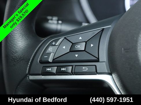 Used 2024 Nissan Sentra SV FWD image 22