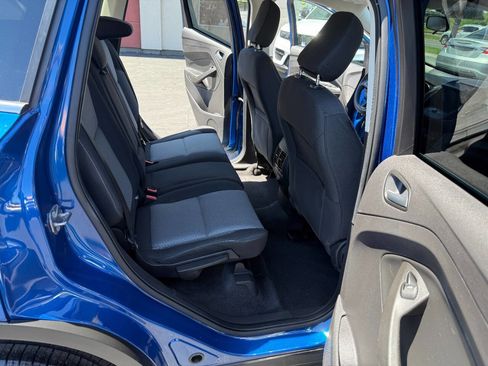 Used 2018 Ford Escape SE w/ SE Sync 3 Package AWD/4WD image 14