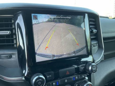 Used 2024 RAM 1500 Laramie RWD image 21