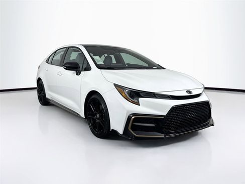 Certified 2022 Toyota Corolla SE w/ Carpet Mat Package (TMS) image 8