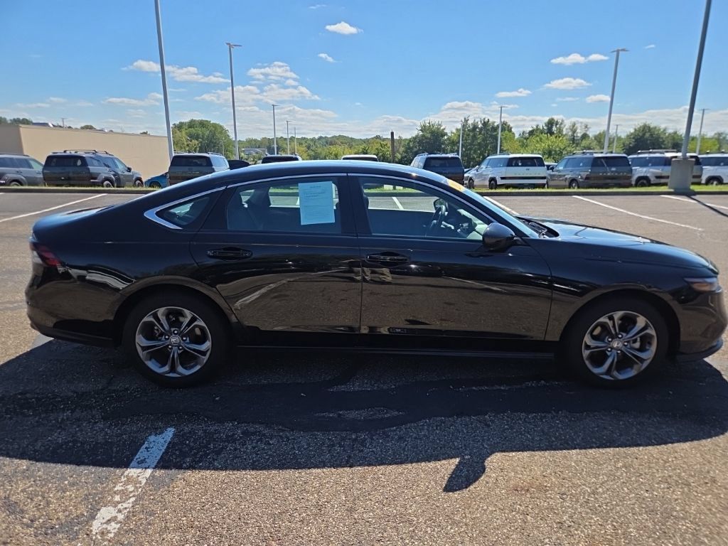 Used 2024 Honda Accord EX image 9