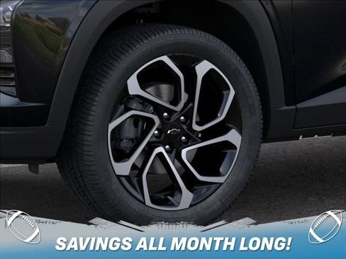 New 2026 Chevrolet Trax RS w/ Sunroof Package FWD image 9