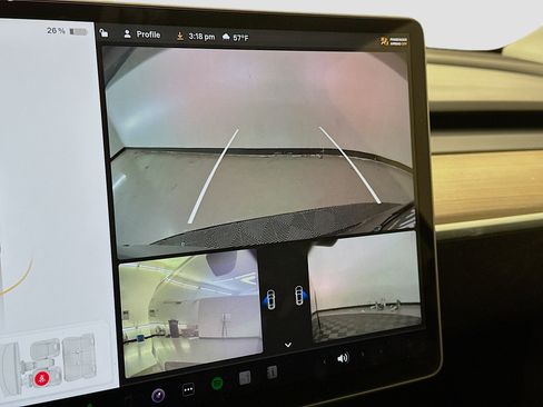 Used 2022 Tesla Model Y Long Range image 23