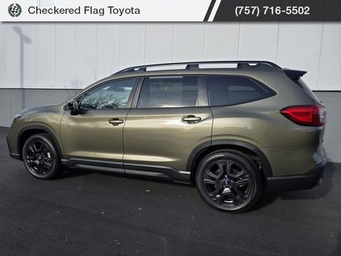 Used 2024 Subaru Ascent Onyx Edition image 4