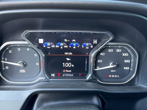 Used 2022 GMC Sierra 1500 Denali w/ Denali Premium Package image 8