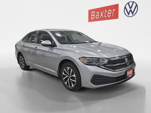 Certified 2022 Volkswagen Jetta S image 1