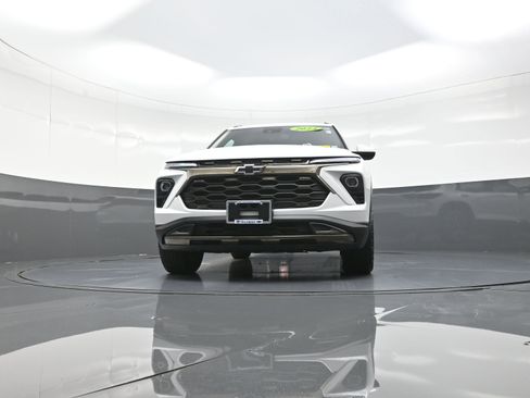 Used 2024 Chevrolet TrailBlazer ACTIV image 10