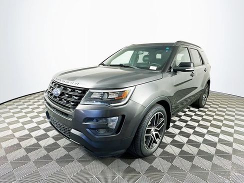 Used 2016 Ford Explorer Sport w/ Equipment Group 401A image 6