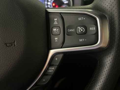 New 2026 RAM 1500 Express AWD/4WD image 16