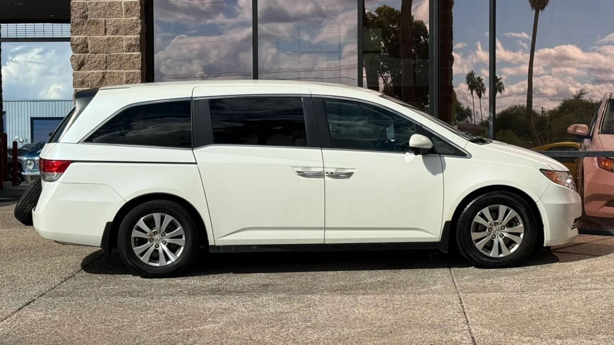 Used 2016 Honda Odyssey EX image 14