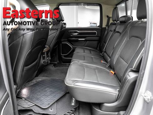 Used 2019 RAM 1500 Laramie AWD/4WD image 23