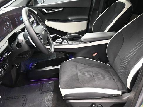 Used 2023 Kia EV6 GT-Line w/ GT-Line Suede Seat Package image 11