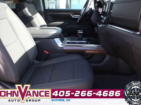 Used 2022 Chevrolet Silverado 1500 LT Trail Boss image 20