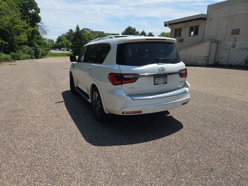 Used 2022 INFINITI QX80 Premium Select w/ All-Season Package AWD/4WD image 11