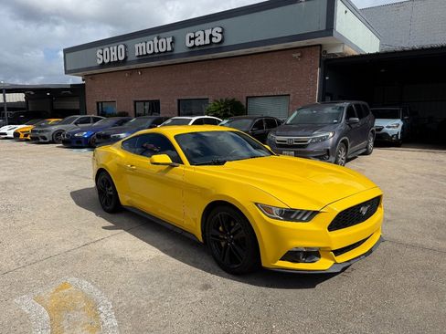 Used 2015 Ford Mustang Premium w/ Ecoboost Performance Package RWD image 3