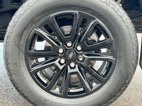 Used 2024 Ford F150 Platinum w/ Equipment Group 702A High image 14