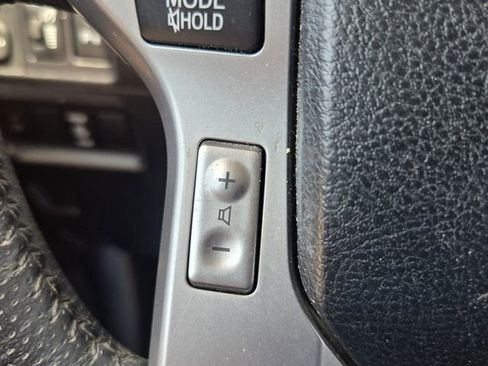Used 2014 Toyota 4Runner Limited RWD image 26