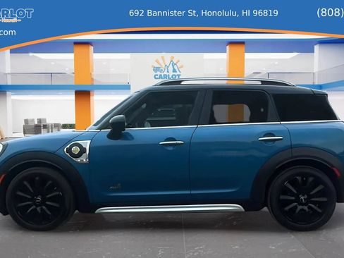 Used 2019 MINI Cooper Countryman SE w/ Driver Assistance Package image 4