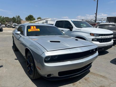 Used 2021 Dodge Challenger SXT w/ Blacktop Package RWD image 9