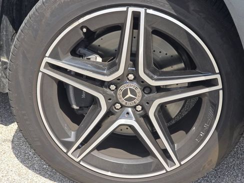 Certified 2026 Mercedes-Benz GLS 450 4MATIC image 10