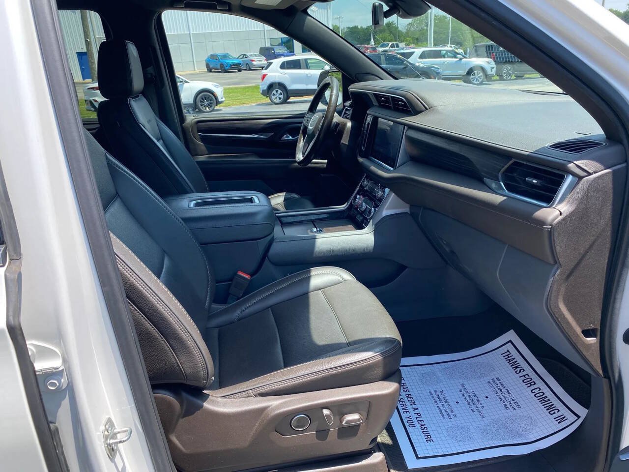 Used 2021 GMC Yukon Denali AWD/4WD image 29
