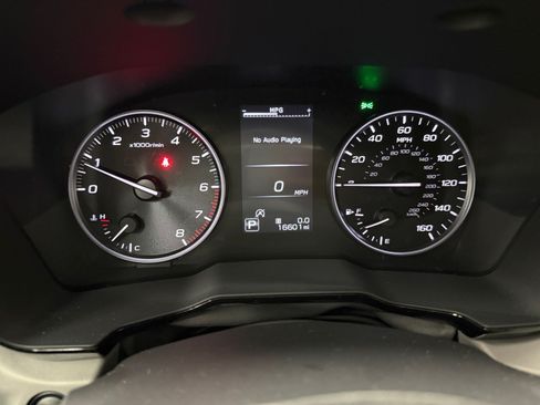 Used 2024 Subaru Outback Premium AWD/4WD image 16
