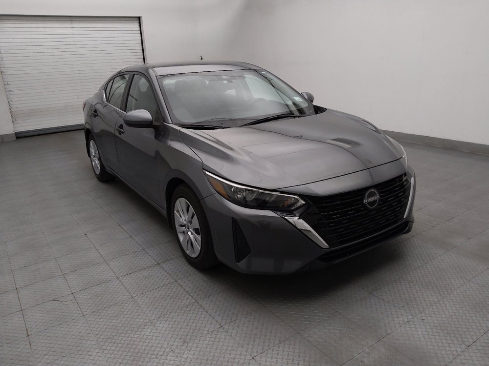 Used 2025 Nissan Sentra S FWD image 13