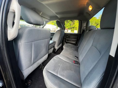 Used 2014 RAM 1500 Express w/ Black Ram 1500 Express Group AWD/4WD image 10
