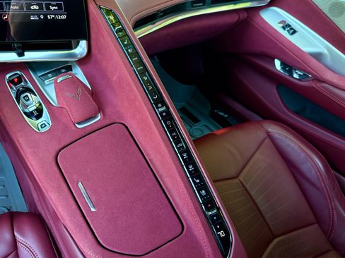 Used 2020 Chevrolet Corvette Stingray Premium Conv w/ 3LT Preferred Equipment Group RWD image 27