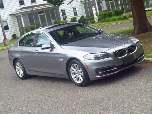 Used 2016 BMW 528i xDrive Sedan AWD/4WD image 28