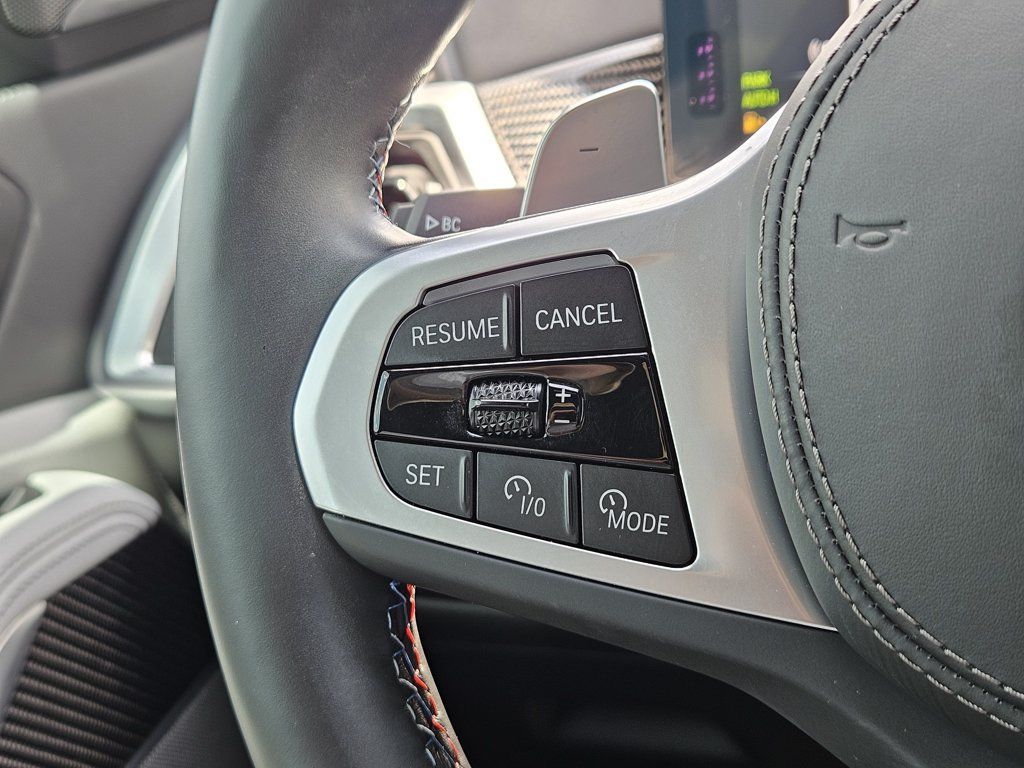Used 2025 BMW X5 M60i AWD/4WD image 27