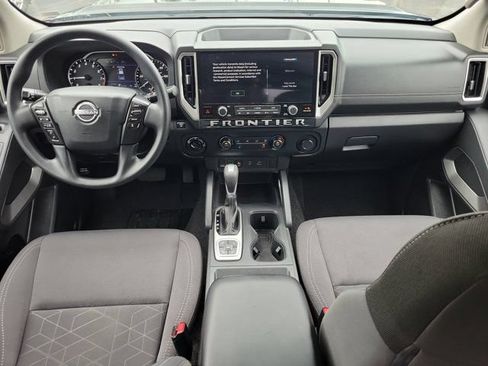 Used 2026 Nissan Frontier SV AWD/4WD image 9