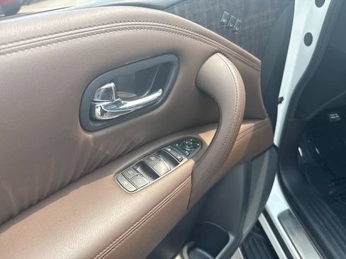 Used 2023 Nissan Armada Platinum w/ Captain's Chairs Package AWD/4WD image 11