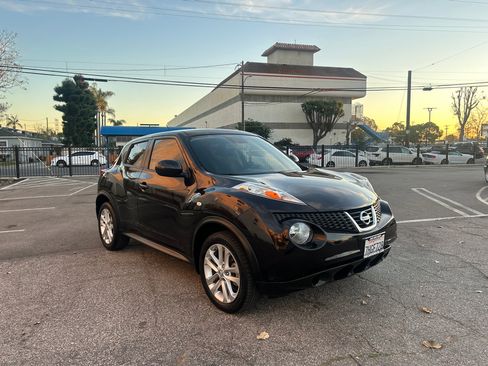 Used 2014 Nissan Juke S image 7