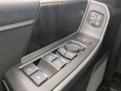 New 2025 Ford F550 4x4 Crew Cab Super Duty image 23