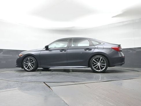 Used 2023 Honda Civic Touring image 28