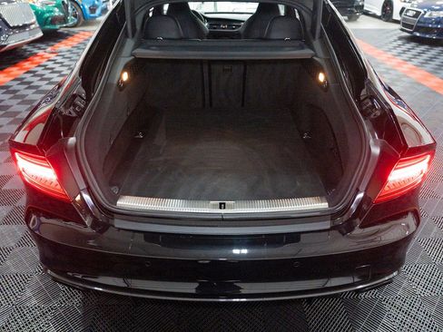 Used 2016 Audi RS 7 Prestige w/ Carbon-Optic Package image 28