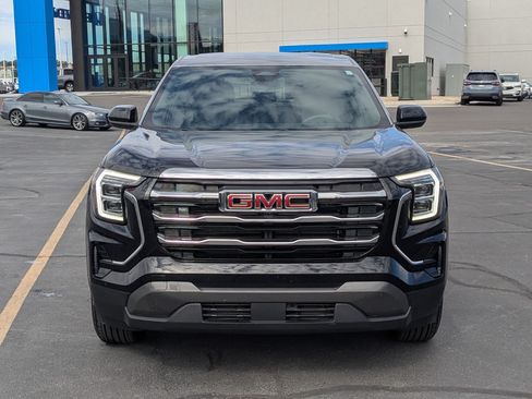 Used 2025 GMC Terrain Elevation AWD/4WD image 9