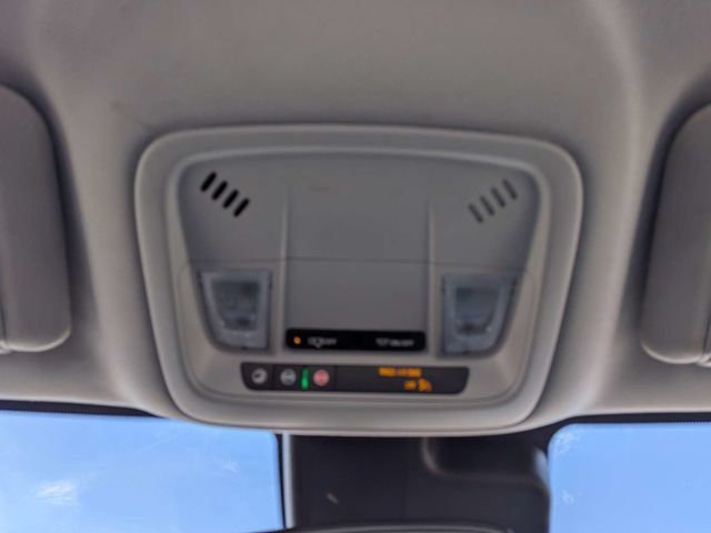 Used 2025 Chevrolet Malibu LT FWD image 24