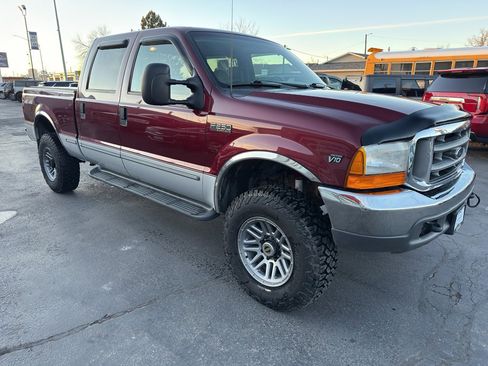 Used 1999 Ford F250 4x4 Crew Cab Super Duty image 4