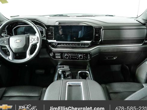 Used 2022 Chevrolet Silverado 1500 LTZ AWD/4WD image 20