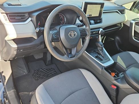 Used 2023 Toyota RAV4 XLE w/ Convenience Package image 10