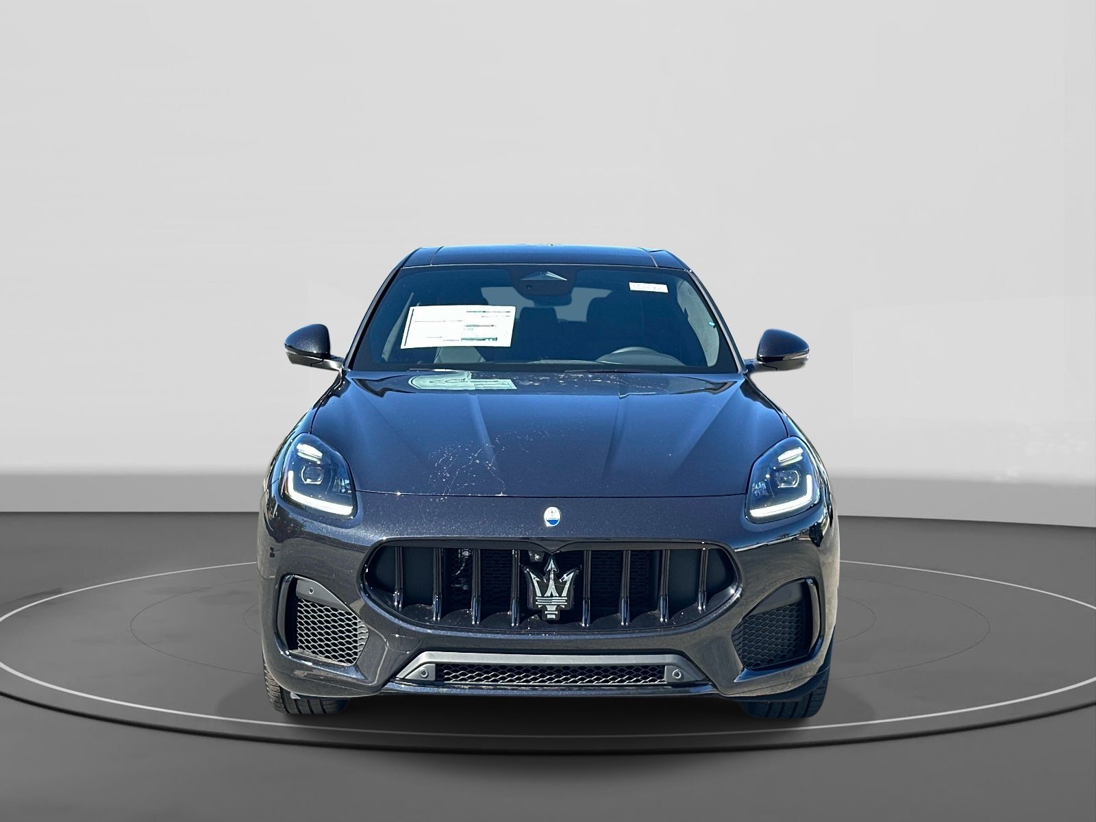 Used 2026 Maserati Grecale Modena AWD/4WD image 2