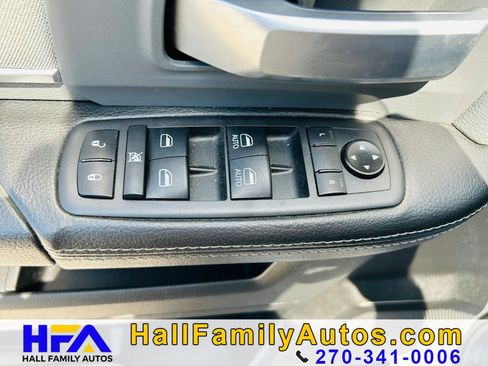 Used 2021 RAM 2500 Big Horn AWD/4WD image 19